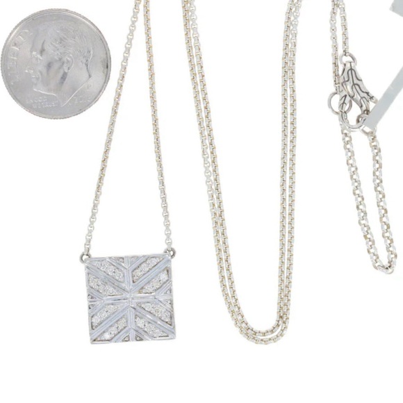 JOHN HARDY
Modern Chain Diamond Square Pendant Necklace - Picture 3 of 9
